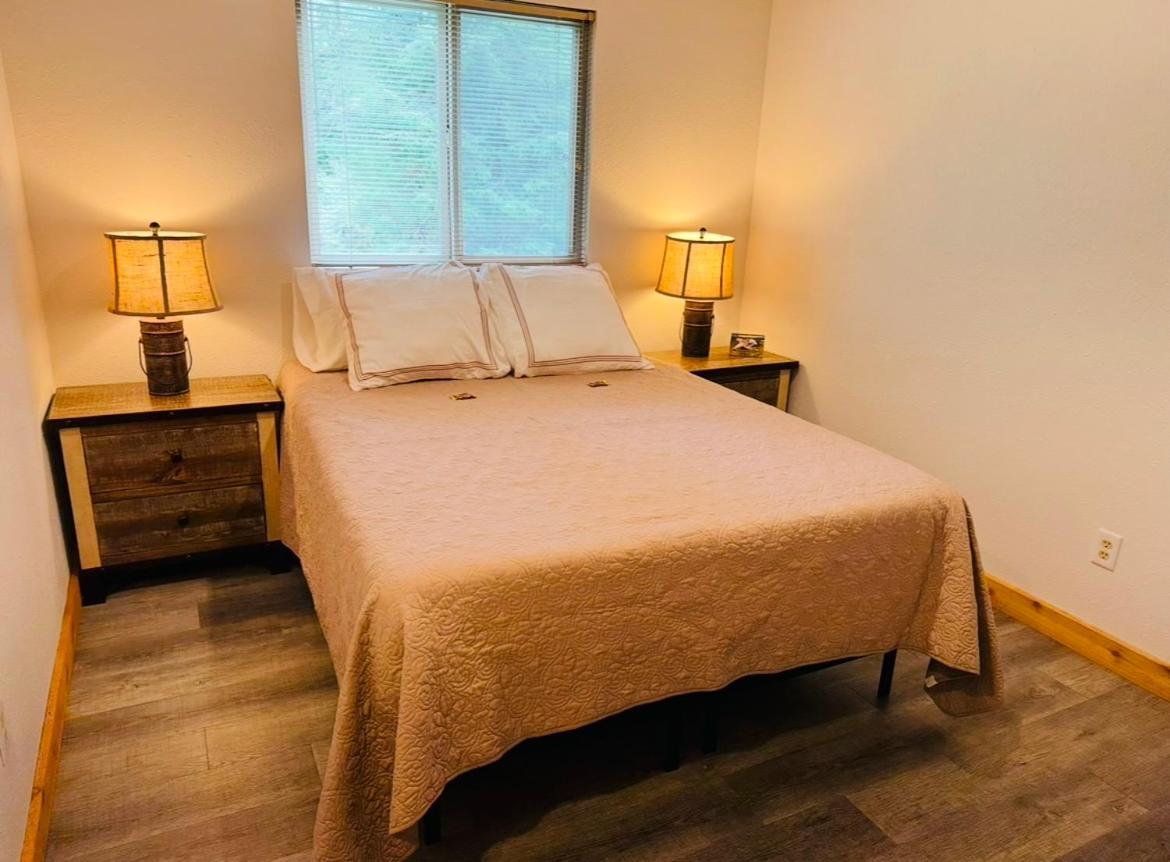 Boardwalk Lodge Thorne Bay 외부 사진